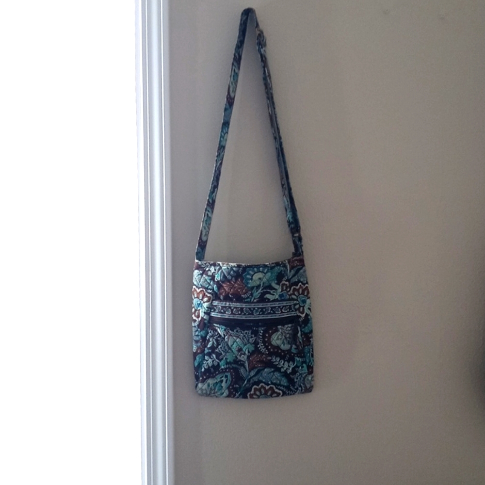 Vera Bradley crossbody purse